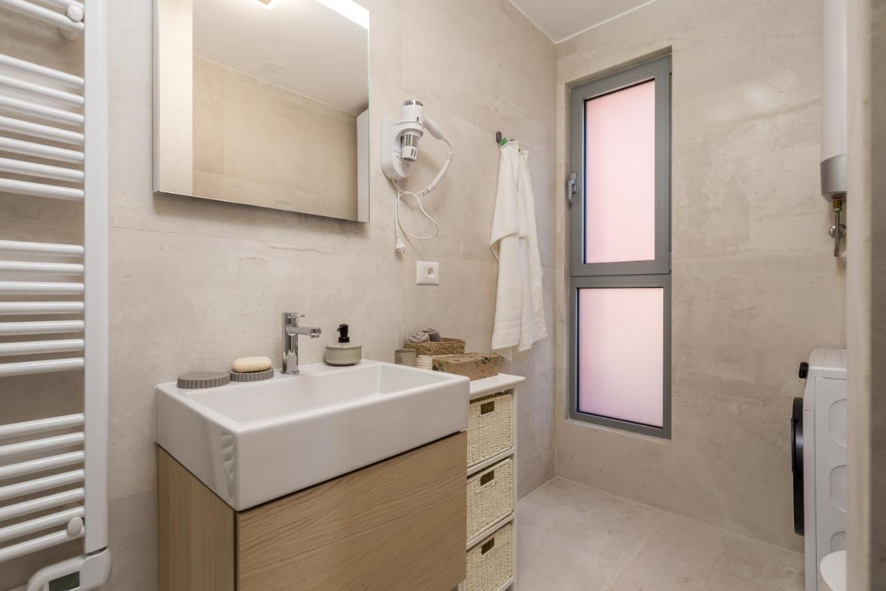 Luxury City Center Apartment -50M To The Sea Opatija Exteriér fotografie